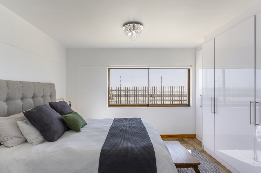 3 Bedroom Property for Sale in Strand North Western Cape